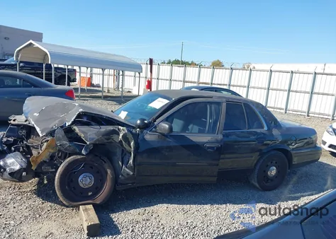 2008 Ford Crown Victoria Police/Police Interceptor z USA, uszkodzony, nr VIN 2FAFP71V78X176376